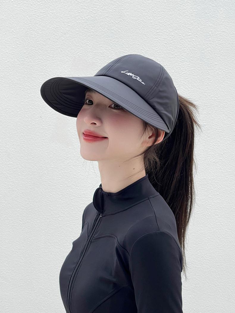 Women'S Wide-Brim Ponytail Sun Hat With Holes, Extra Coverage, Lightweight And Breathable, Suitable For Outdoor Travel, Beach Excursions, Daily Casual Wear, Unisex, UV Protection Fishing Sun Hat, Adjustable For Summer Leisure