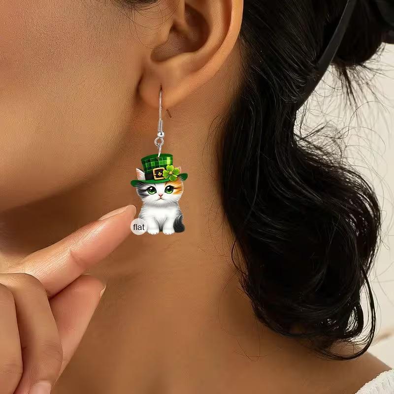 Irish St. Patrick's Day Cat Earrings 2D Flat Acrylic Creative Green Magic Hat Three Color Kitten Earrings Women's Festival Gift Irish St. Patrick's Day Cat Earrings 2D Flat Acrylic Creative Green Magic Hat Three Color Kitten Earrings Women's Festival Gift
