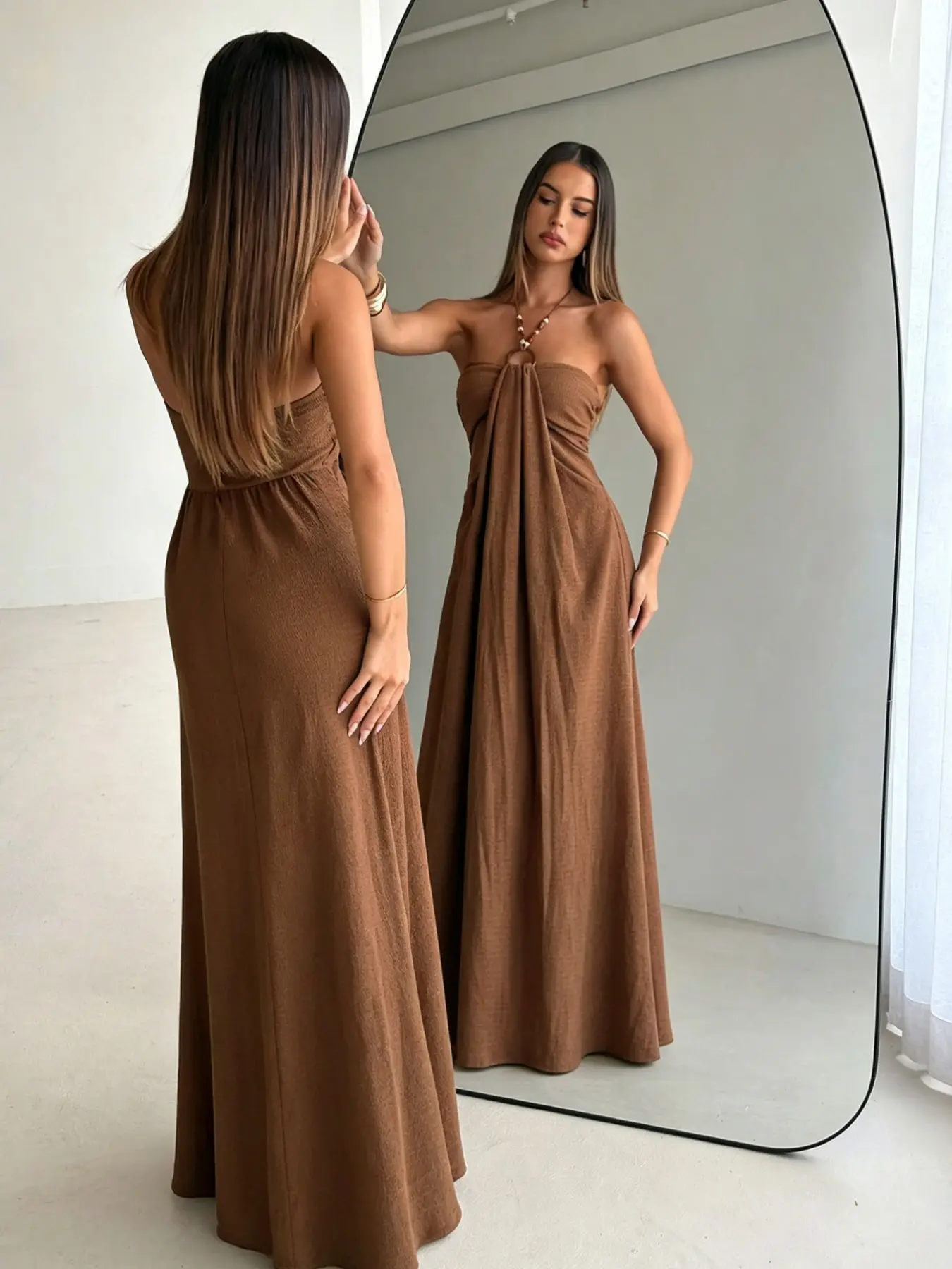 Women's Caramel Ring-Clasp Strapless Long Dress, One-Piece Wraparound Design, Textured Waist-Concentrated Draping Resort Dress, French Loose-Chic Resort Long Dress - Melange Style, Perfect for Beach Getaways, Dates, and Vacations