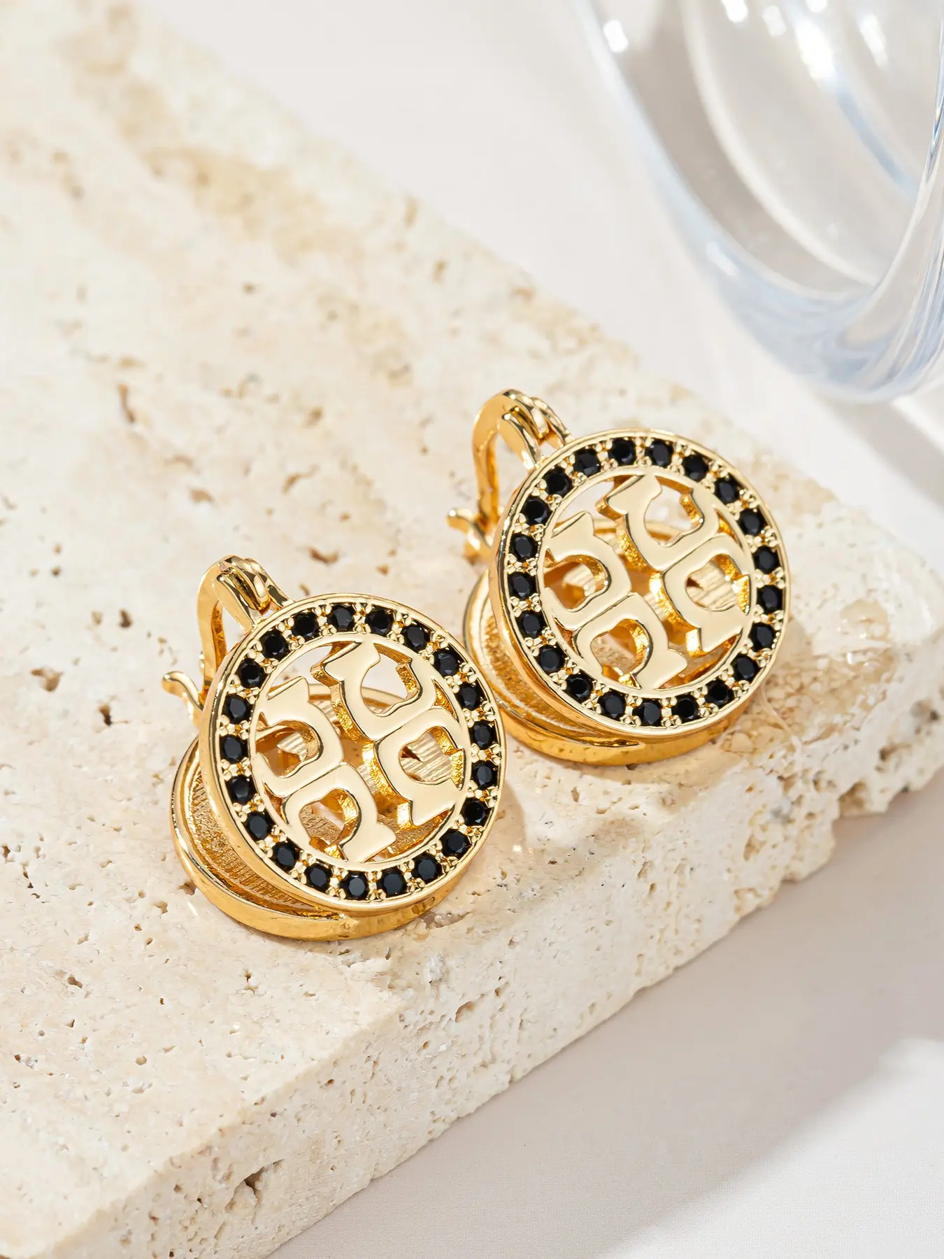 Women's Fashion Earrings Set, Copper Zirconia EarCuffs, Elegant Lightweight Design, Versatile RoundCutout Jewelry for Women, Versatile Accessory