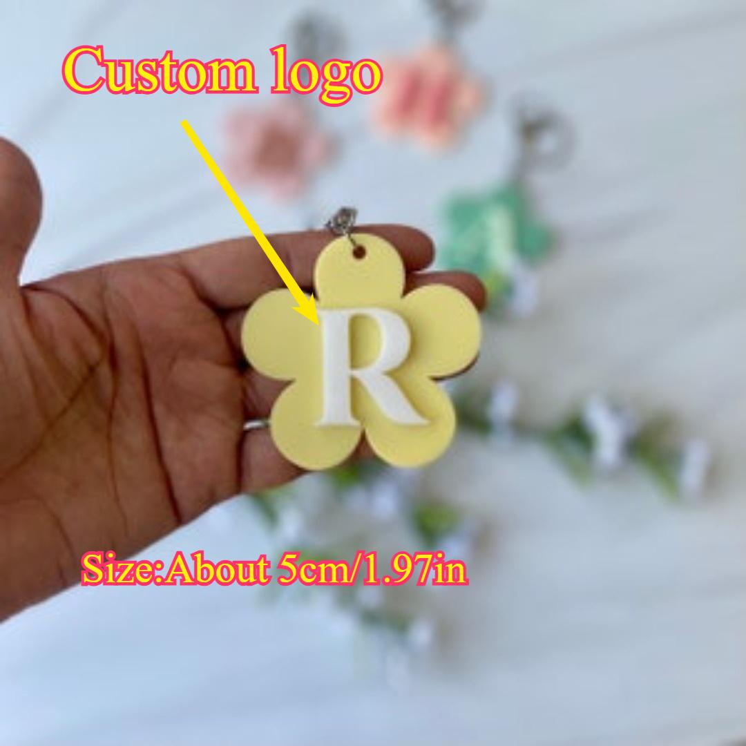 Personalized Name Flower Keychain, Initial Acrylic Keyring, Custom Acrylic Bag Tag, Backpack Name Label, Monogram Vintage Daisy Tag