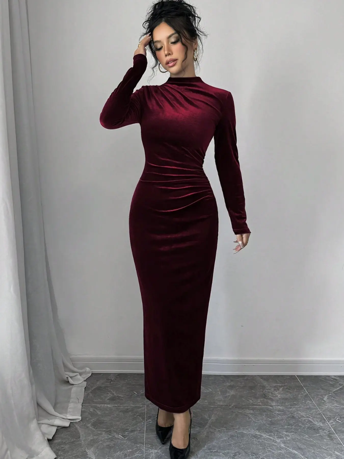 Elegant Formal Evening Wear Chic High Neck Slim Fit Velvet Dress, Spring & Fall All over Print, Conceals Belly Fat, European Style Cross-Border Design