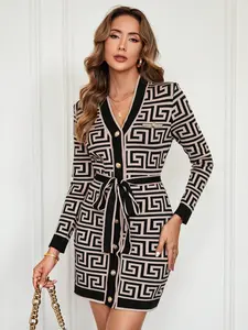 Chic Fall Winter New Arrival Colorblock Heavy Metal Buckle Maze Grid Long Sleeve Waist Cinch Slim Fit Knit Dress, Trendy Pullover Style