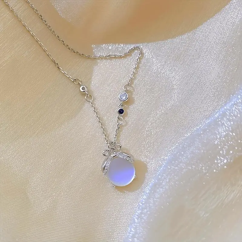 1pc Moonstone Firefly Necklace - Sparkling Accessory, Perfect for Birthdays, New Year'S, And Anniversaries, for Teenager, For Teenager