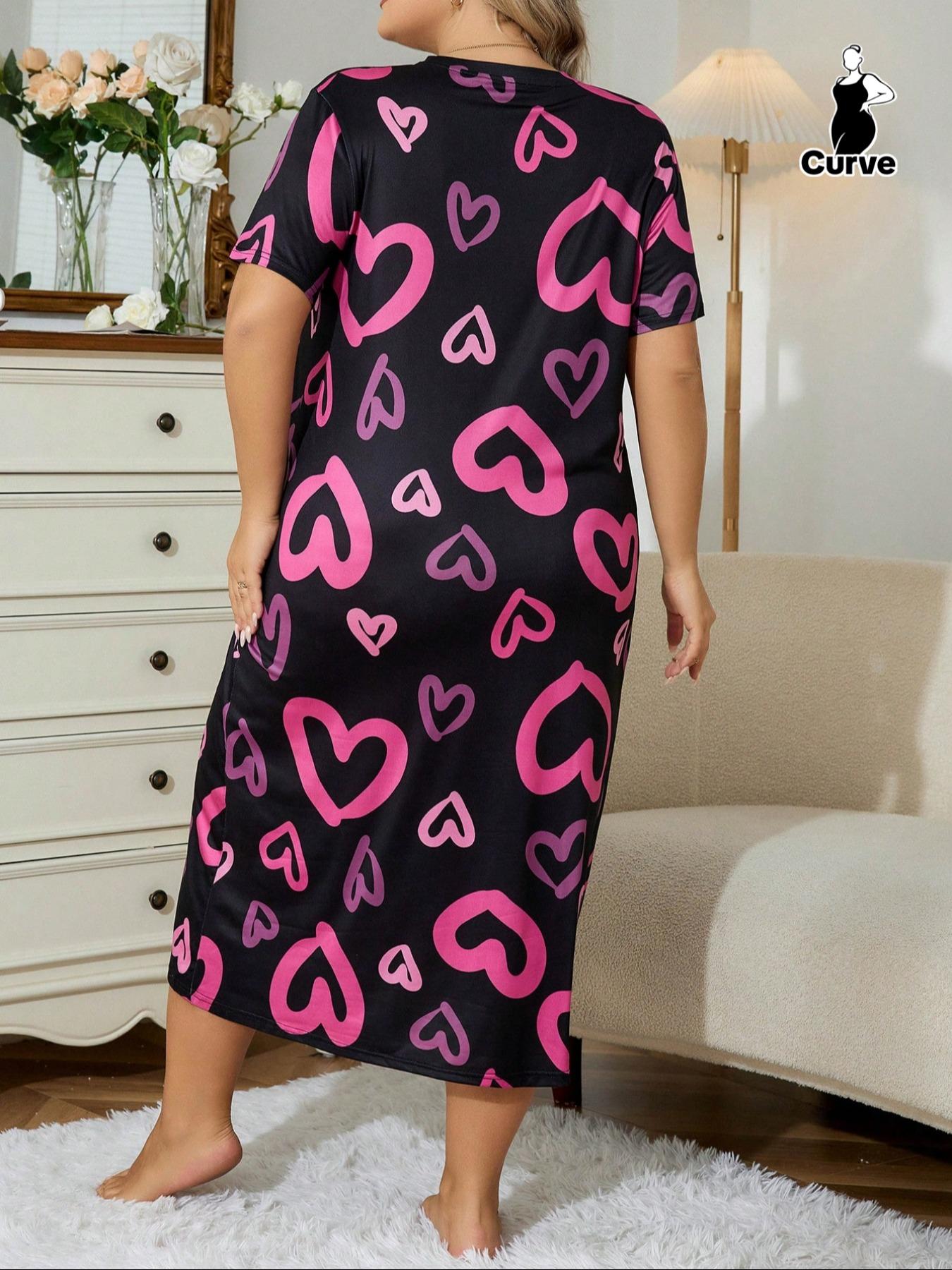 【Plus Size】 All Over Heart Print Round Neck Nightdress, Casual Soft Comfortable Short Sleeve Nightgown for Women, Women's Sleepwear & Loungewear for All Seasons
