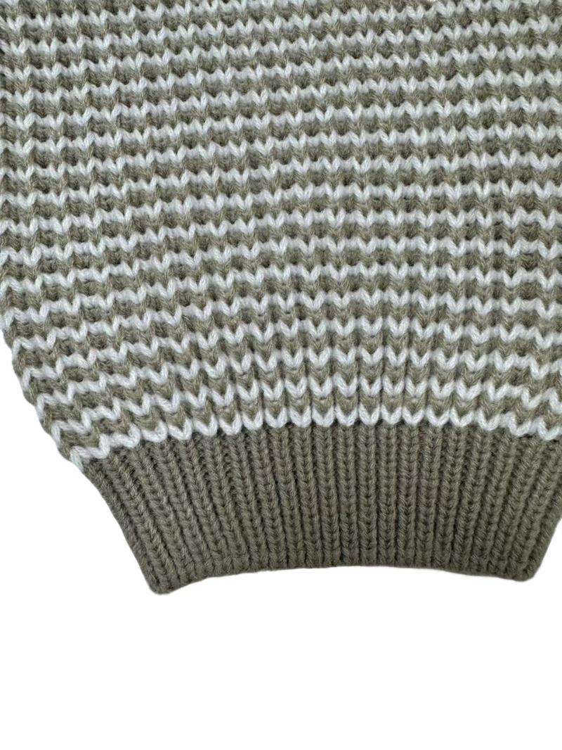 Women's V-Neck Long-Sleeve Sweater Cardigan, Thick Knit Loose-Fit Colorblock Design, Casual Fashion Outerwear for Fall and Winter