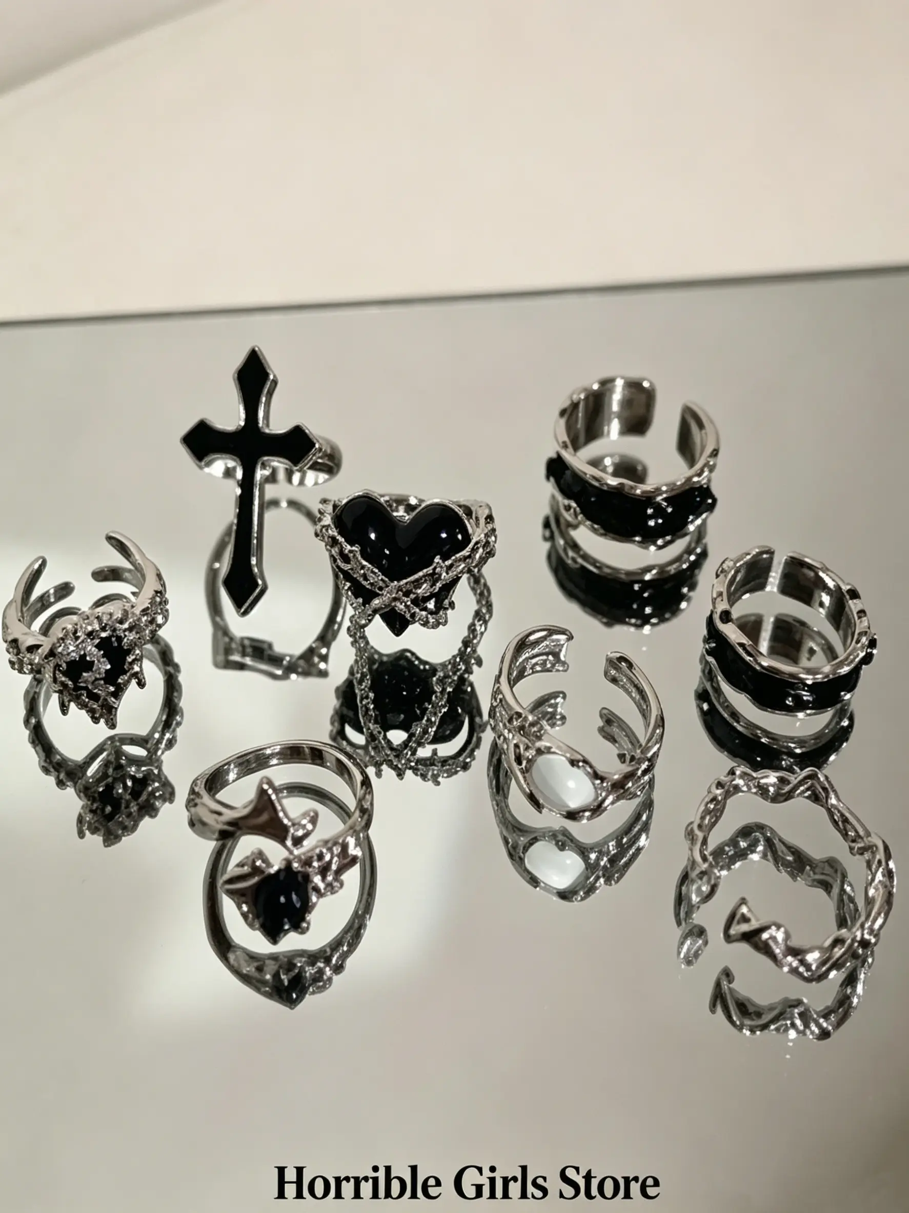 8 Pcs Punk Gothic Silver Irregular Heart Cross Open Ring Set, Costume Rings, Unisex Retro 90s Garbage Rock Jewelry, Fashion Accessory
