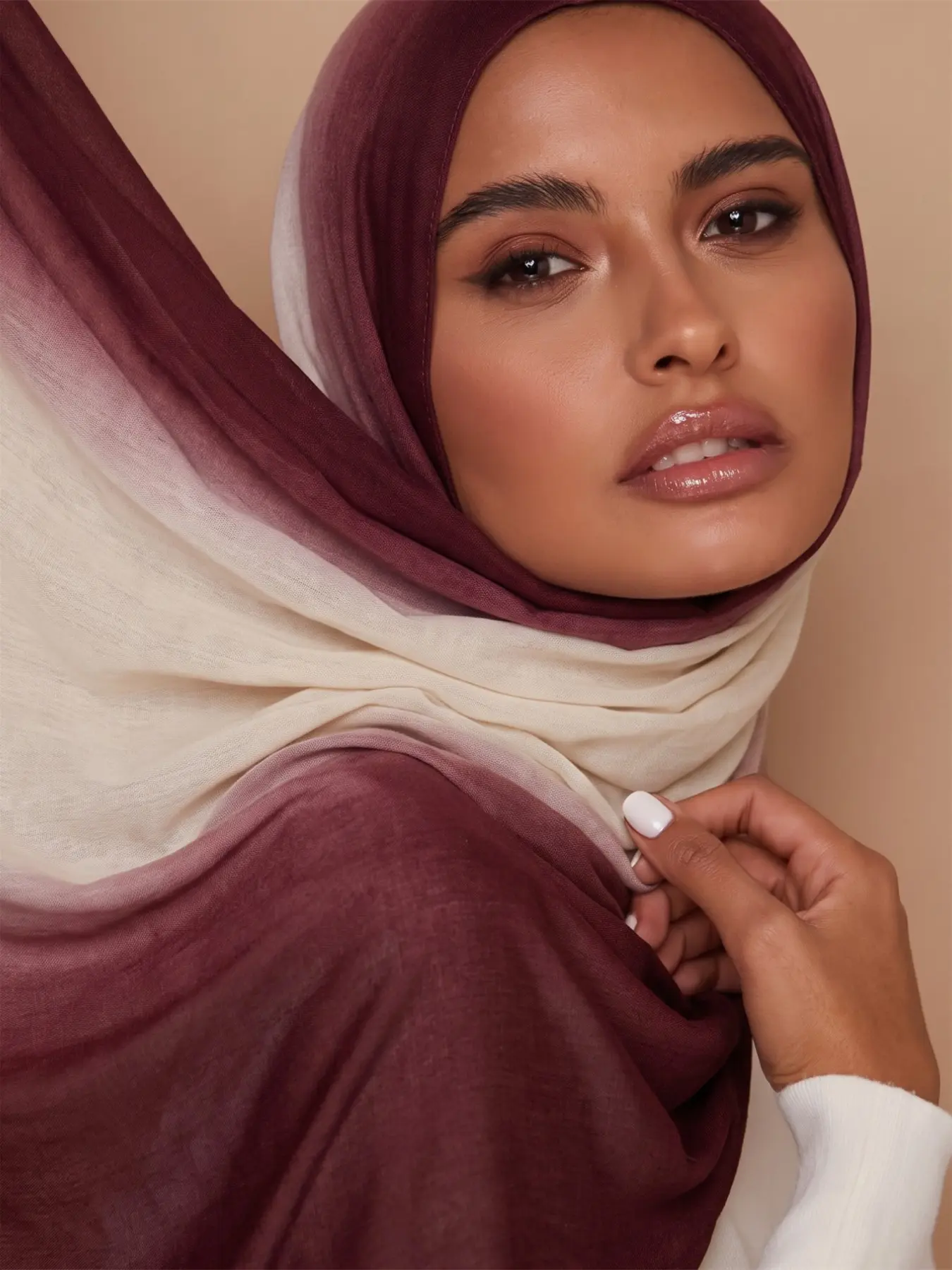 Women Contrast Color Block Patchwork Hijab, Modesty Hijab Wrap, Soft Breathable Modal Head Wrap, Trendy Modest Scarf for Daily Wear & Photoshoot