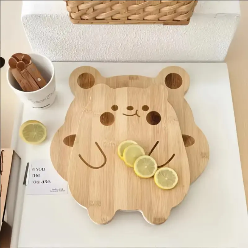 Cartoon Bear Bamboo Cutting Board, Creative Bear Design Chopping Board, Durable & Eco-Friendly Kitchen Tool, Perfect for Food Prep