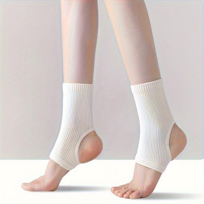 2pcs Compression Ankle Support Socks - Knitted Ankle Braces for Men and Women - Breathable, Moisture-Wicking Yoga Socks