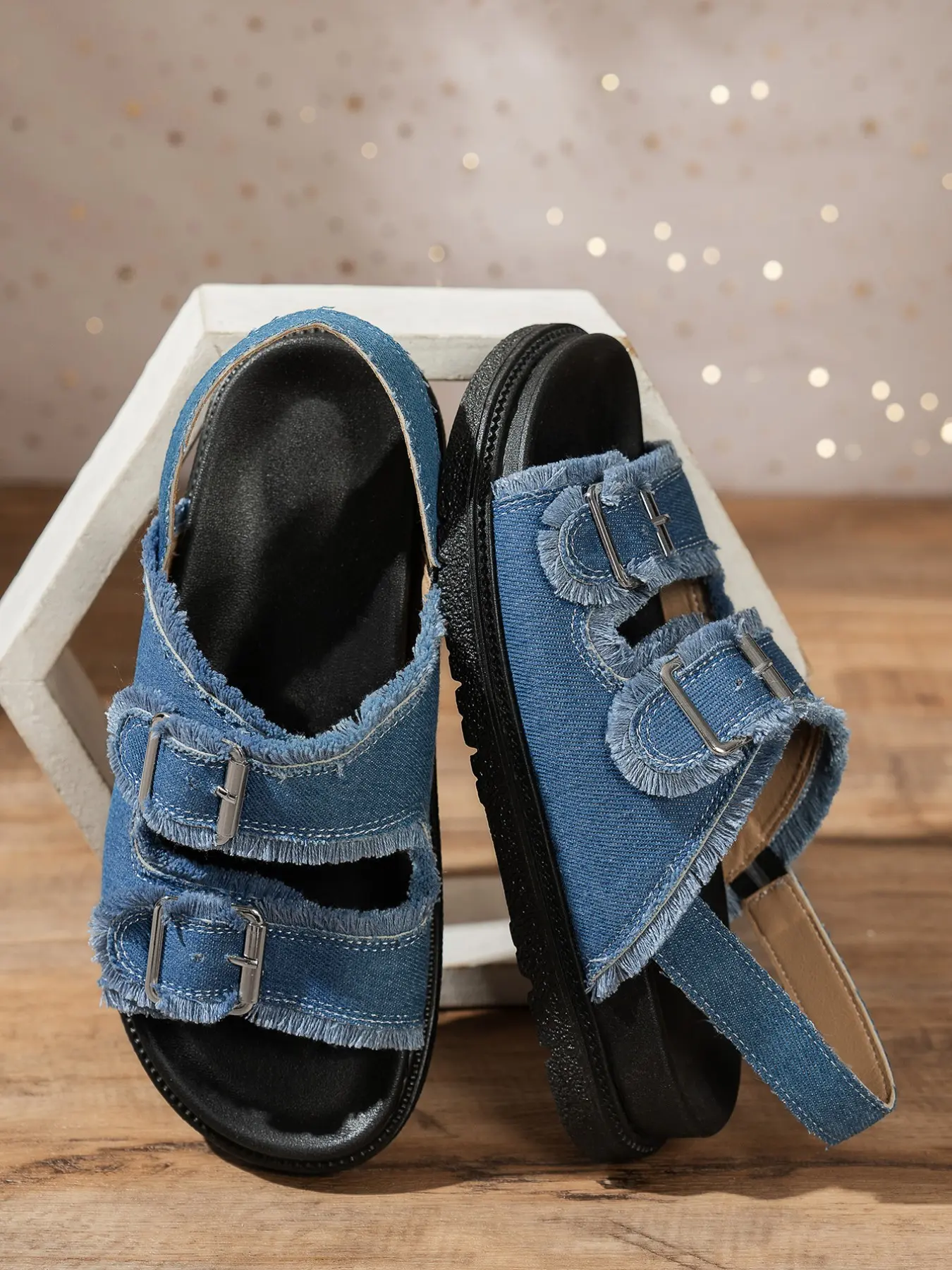 Women's Frayed Double Buckle Slingback Platform Sandals, Open Toe Adjustable Strap Chunky Sole Walking Sandals for Summer Casual Street Vacation Outfit Casual Fashion Sandals