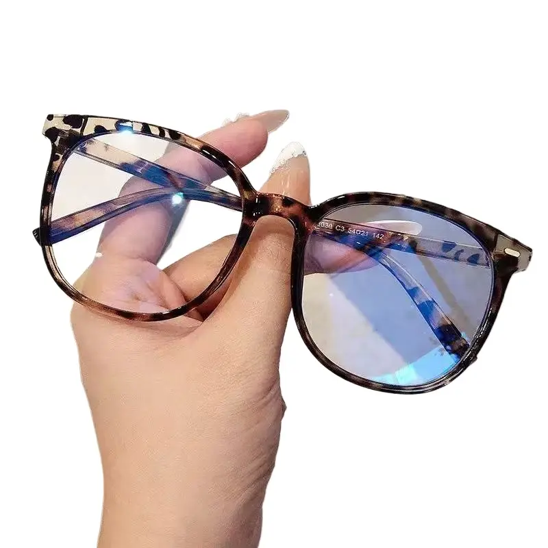 Anti-Blue Light Square Frame Glasses - Tortoiseshell Fashionable Large-Full Edge Polycarbonate Lenses, Suitable for Office Wear & Screen Use, Ideal for Students