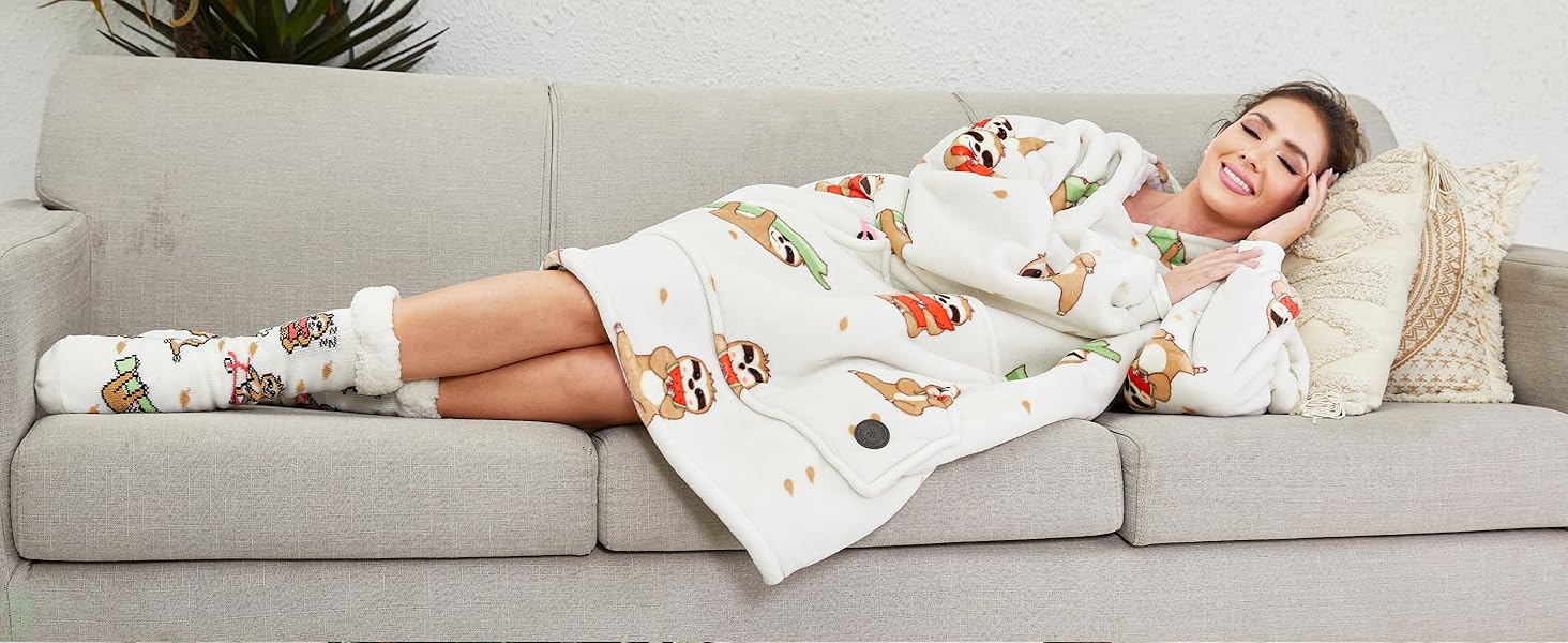 Wearable Blanket Hoodie with Slipper Socks Set, Oversized Blanket Sweatshirt Hoodie for Men Kids, One Size Fits All (Sloth)