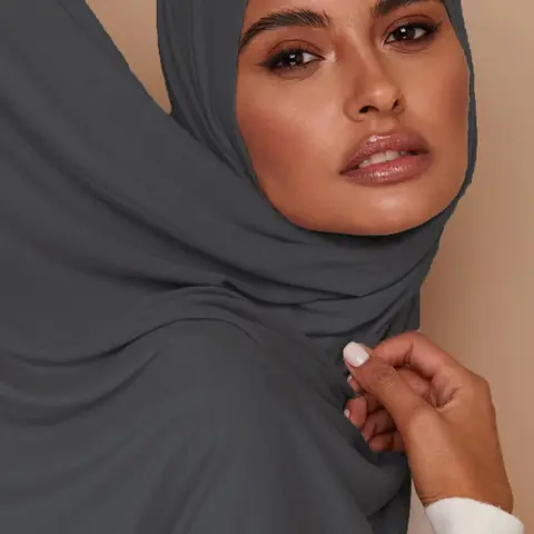 Women's Solid Color Khimar, Modest Casual Soft Comfortable Hijab Head Scarf for Daily Wear, Women's Islamic Clothing for All Seasons, White Head Scarf