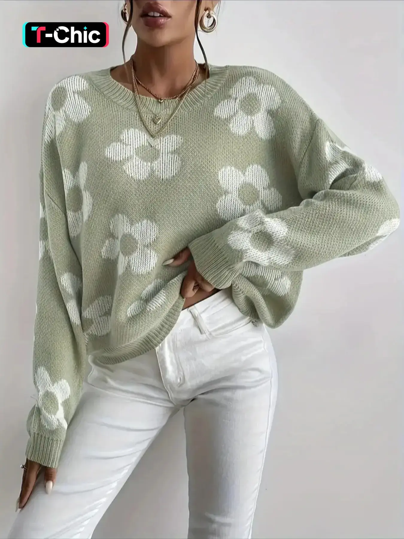Autumn Fresh Series Round Neck Floral Jacquard Loose-Fit Long Sleeve Knitted Pullover Sweater, Womenswear Casual Style, Moderate Fabric, Spring & Fall Wear, Knitwear, Casual Chic Knitwear