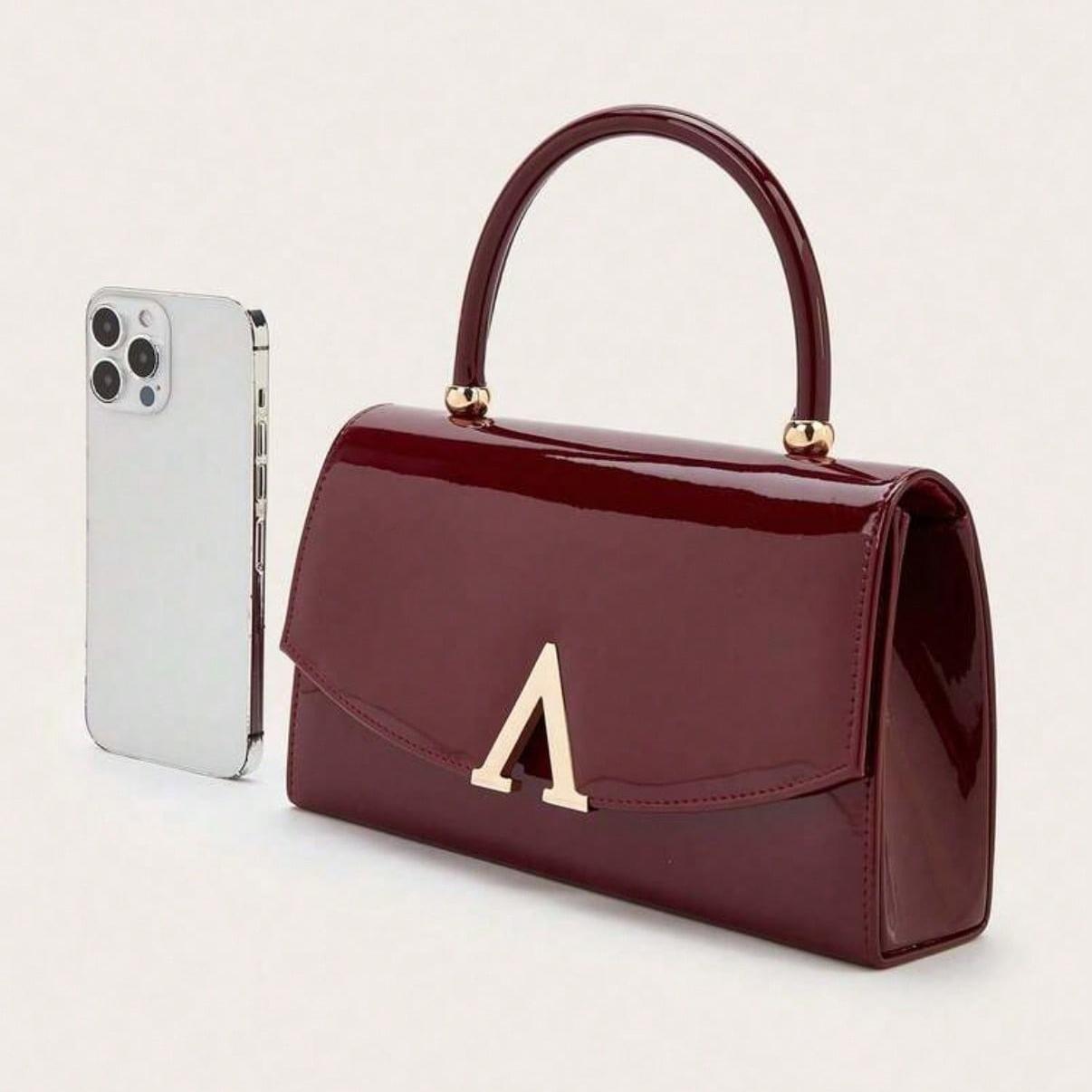 Stylish Luxury Solid Color Handbag, Patent Clutch Woman Wallet PU Portable On Purse Everyday Crossbody Bag Shoulder Bag Trending Purses for 2026 with Chain for Office, College, Work, Business, Commute, Outdoor