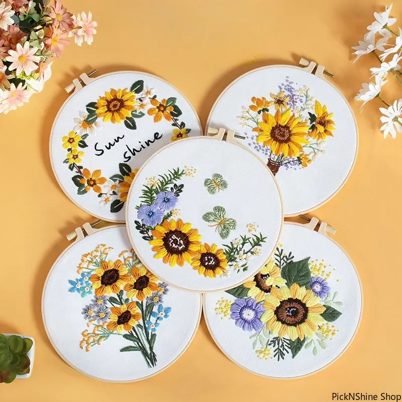 Sunflower Embroidery Kit for Adults, Complete DIY Craft Set with Fabric, Thread, and a 20cm Faux-Bamboo Hoop, Floral Flower Arrangement Pattern, Synthetic