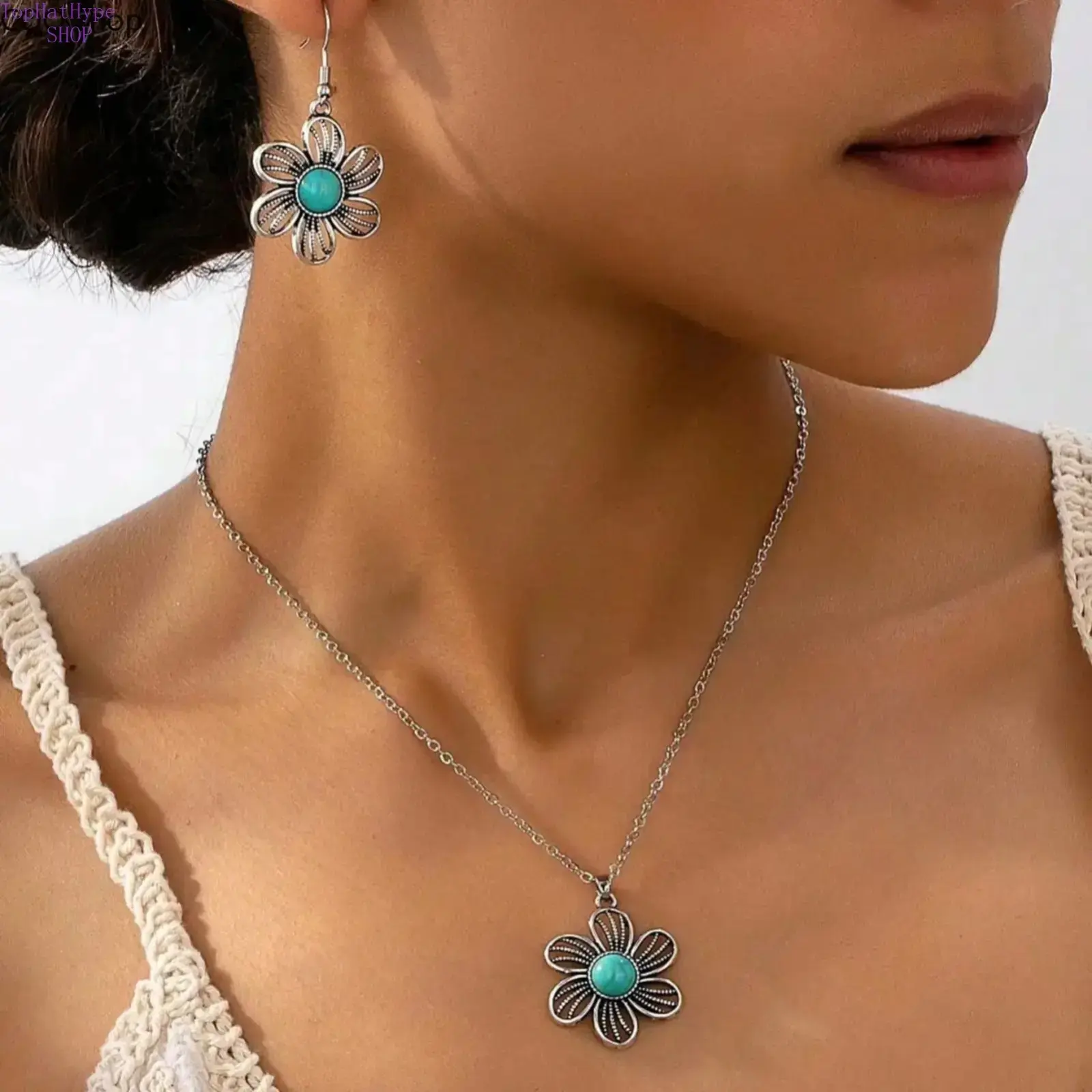 Women's Silver 2-Piece Boho Floral Hollow-Out Jewelry Set - Female Adult Glamorous Necklace with Turquoise Flower Pendant, Earrings for Vacation, Daily Wear