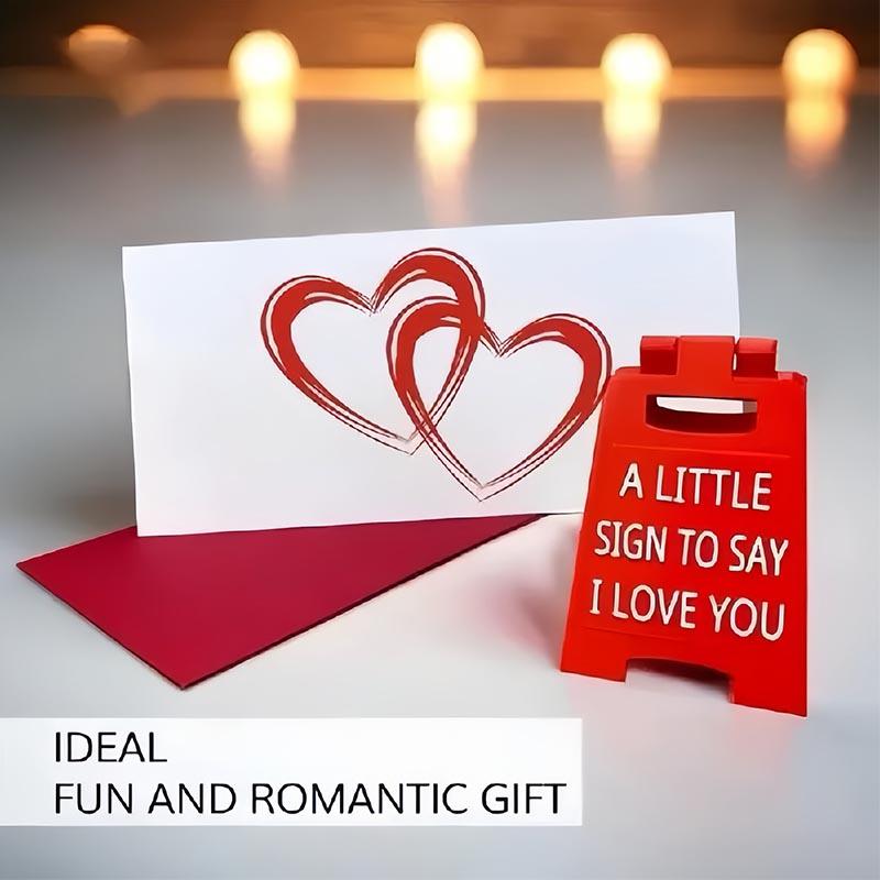 1pc “A LITTLE SIGN TO SAY I LOVE YOU” Desk Sign, Perfect for Valentine's Day and Birthday Gift for Girlfriend, Boyfriend or Family, Romantic Office Desktop Decoration, Small Family Decoration and Novelty Desk Decor #GLOBAL PICKS