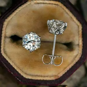 [NB] Classic Six Prong Solitaire Cubic Zirconia Stud Earrings for Women, Elegant Luxury Bridal Wedding Ear Jewelry, Tarnish-Free Hypoallergenic Silver Plated Vintage Bride Stud Earrings, Ideal Wedding, Bridal Shower, Engagement & Anniversary Gift