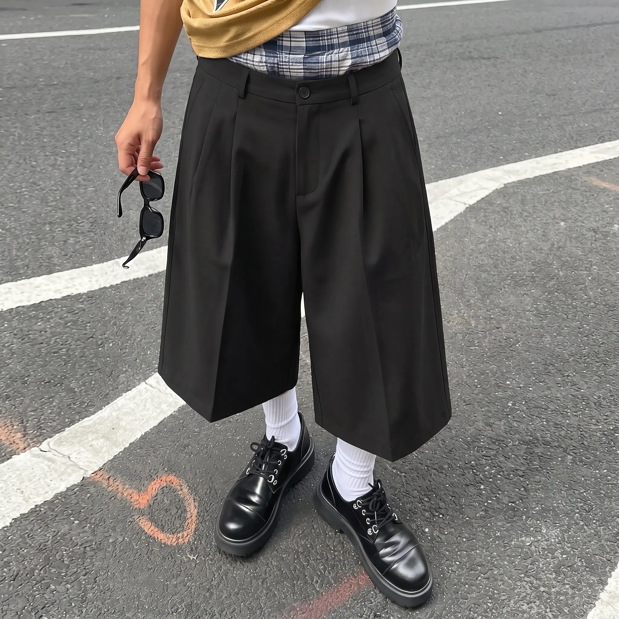Men's Black Loose Pleated Drape Fabric Shorts - Button-Closure, Breathable Fits, Chic & Classic Styles for Summer Business Casual & Outdoor Wear
