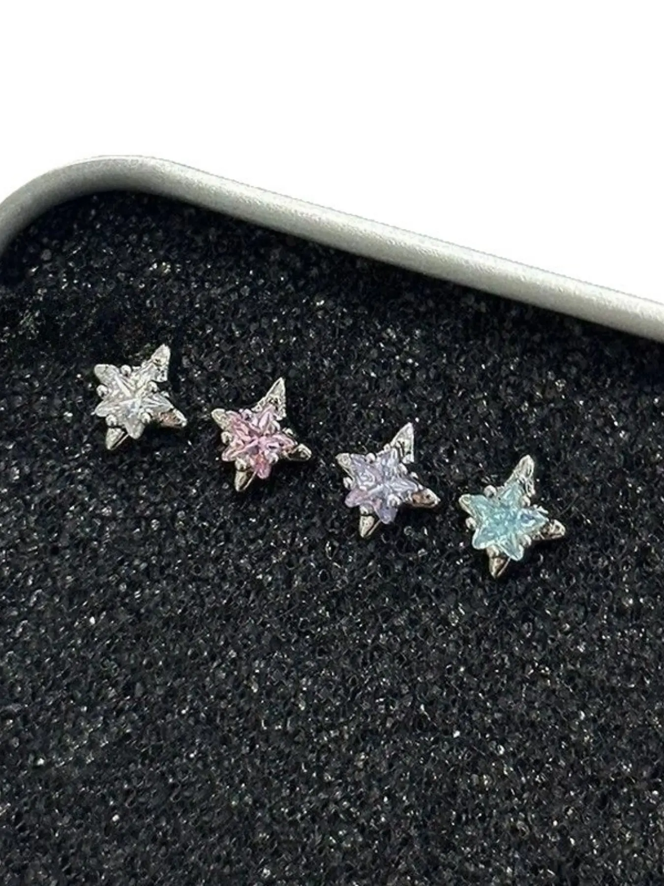 Elegant Four-Point Star Titanium Ear Cuffs, Unique Pentagon Star Zircon Earrings, Versatile Jewelry for All Occasions, Fashion Earrings