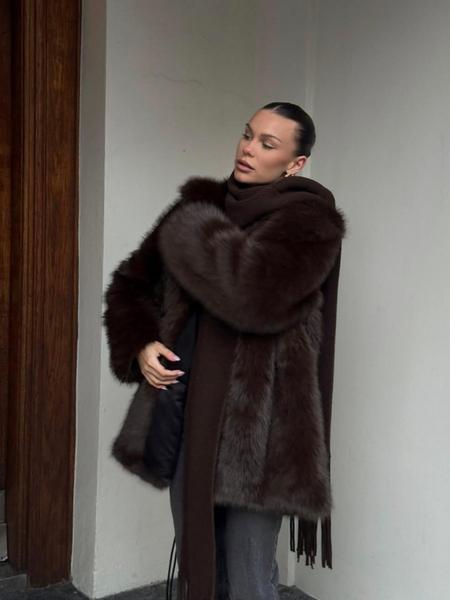 Elegant Women's Faux Fur Coat, Warm Loose-Fitting Jacket for Fall & Winter, Eco-Friendly High-End Style Outerwear