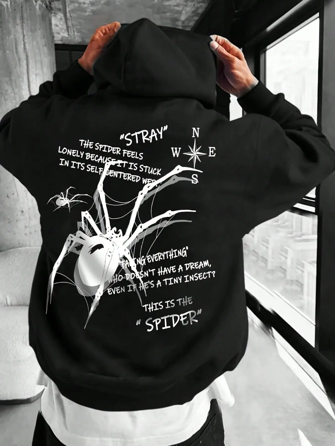 Y2K Grunge Spider Graphic Oversized Hoodie | Dark Cyberpunk Aesthetic Streetwear Pullover Sweatshirt for Men & Women | Cozy Heavyweight Autumn Skate Outfit New Arrival