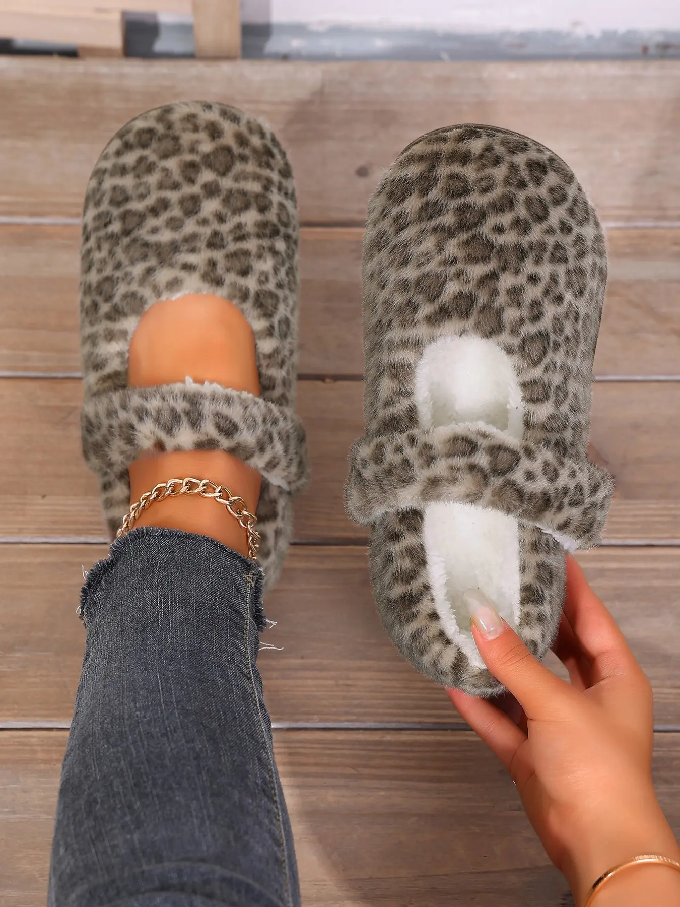 Women's Cute Rabbit Plush Sandals, Fall Winter Non-Slip Soft Sole, Cartoon Bunny Warm Cotton Slippers, Outdoor Wearable, Slipper Shoes