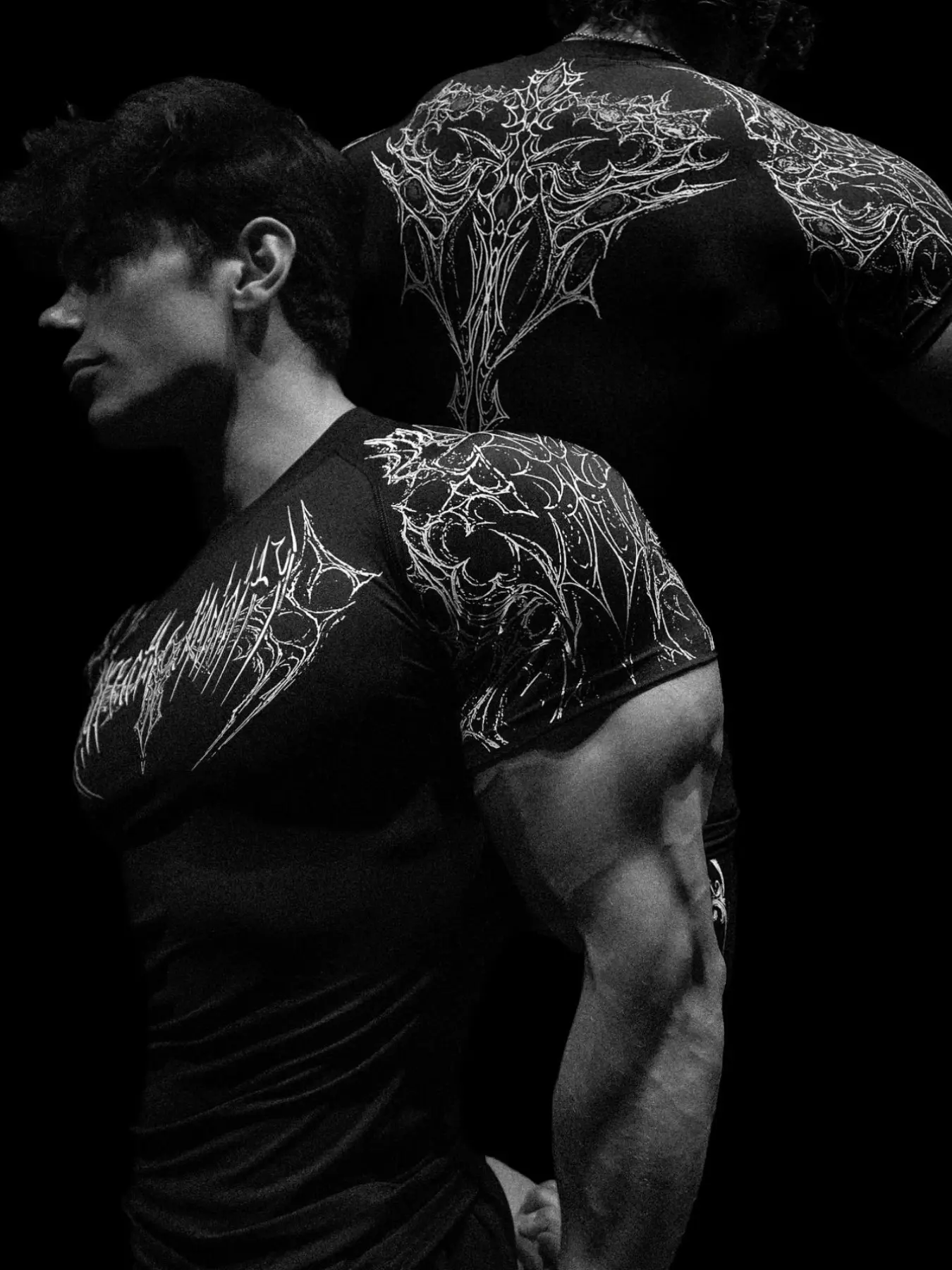 Men's European Style Fitness T-Shirt, Gothic Print, High Elasticity, Quick-Dry, Breathable, Tight Fit, Ideal for Gym Training, Dry Fit Shirts
