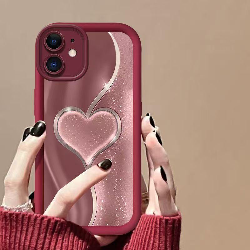 Aesthetic Luxury Love Heart iPhone Case for iPhone 17 Pro Max 16 Pro 15 14, Gilded Glitter Shockproof Protective Cover, Stylish Premium Phone Case