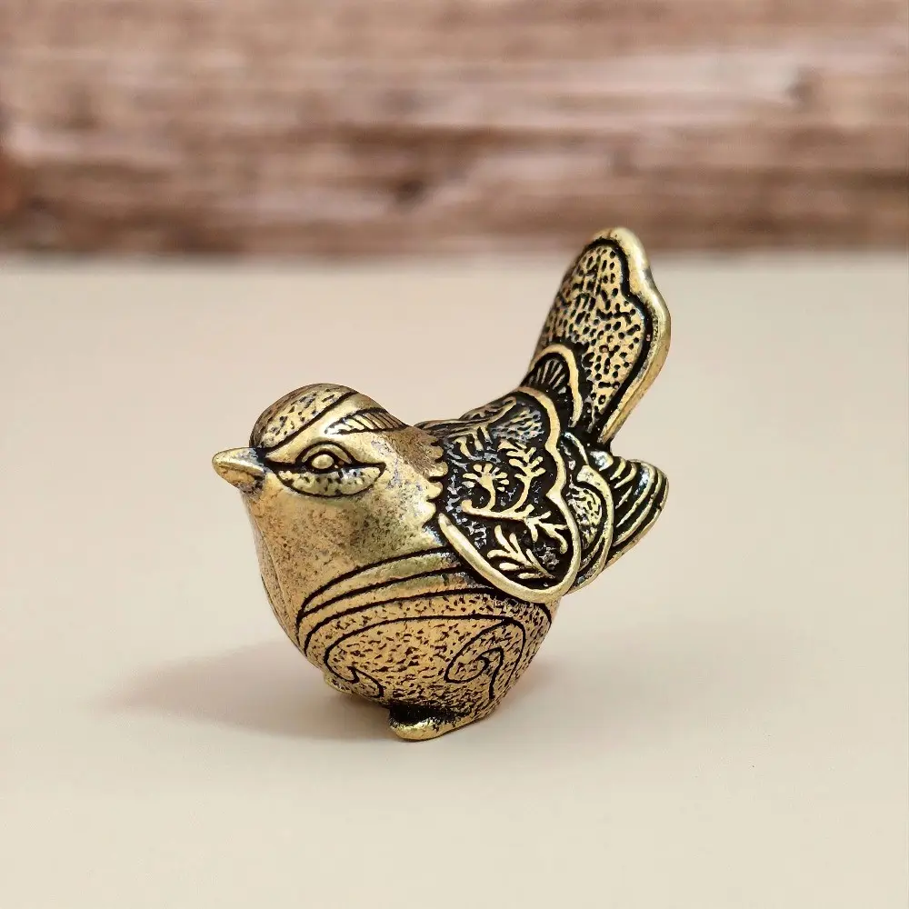 Antique Style Solid Brass Small Bird Hand Carving, Auspicious Pattern Sparrow Tea Pet, Desktop Ornament, Creative Art Gift, Tabletop Decor