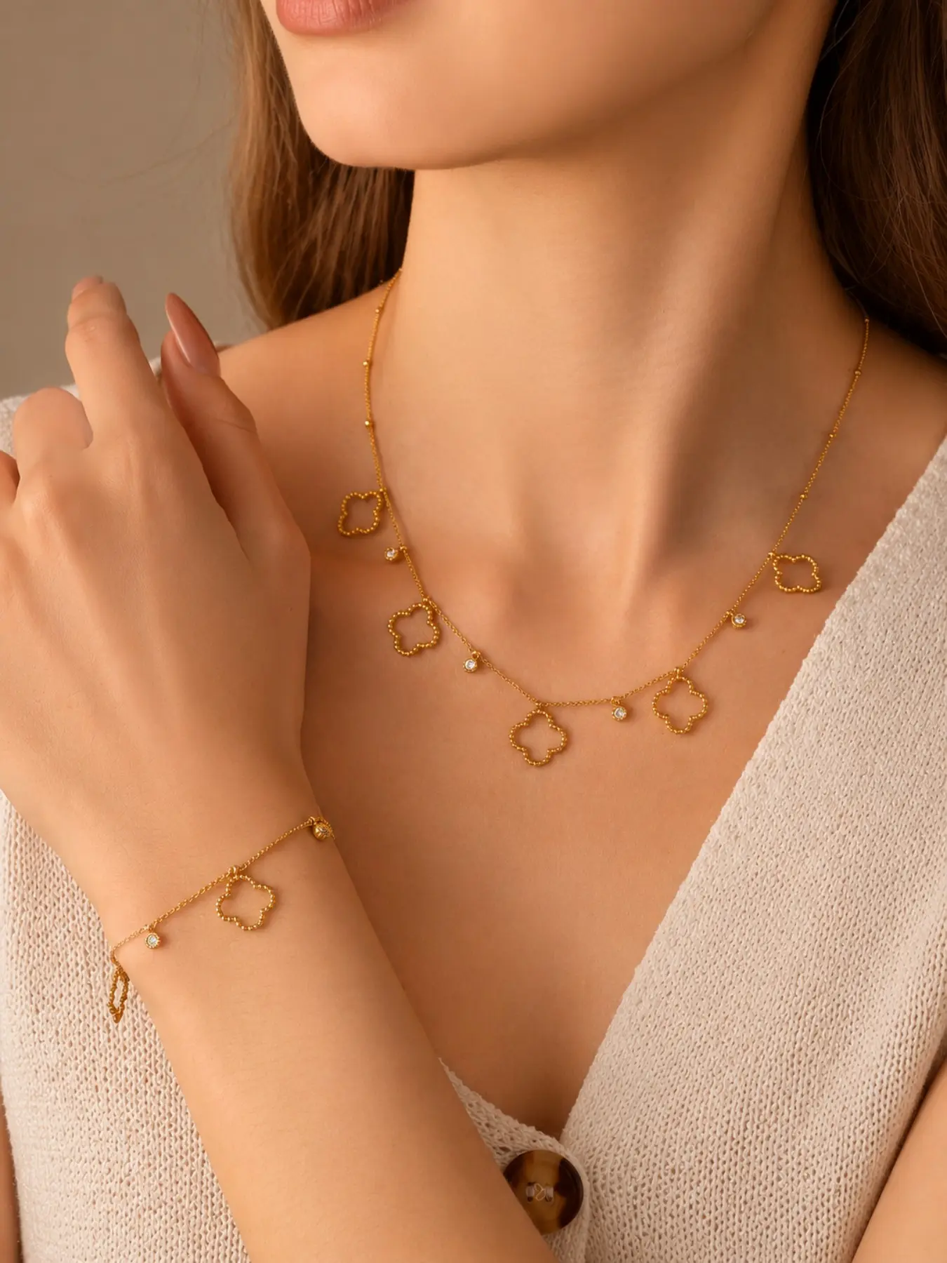 Women's Necklace and Bracelet Set, Elegant Clover Jewelry, Zircon Embedded Design, Fashionable Daily Wear, Gift for Girlfriend, Wife, Mom