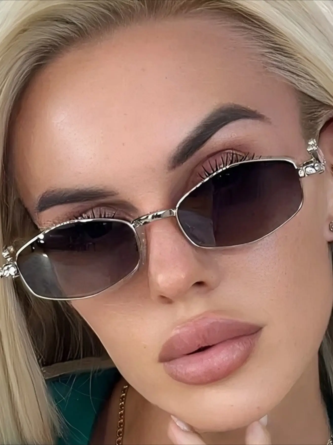 Luxury Diamond Sunglasses Women Fashion Polygon Rhinestone Sun Glasses Trendy Metal Frame Driving Eyewears UV400