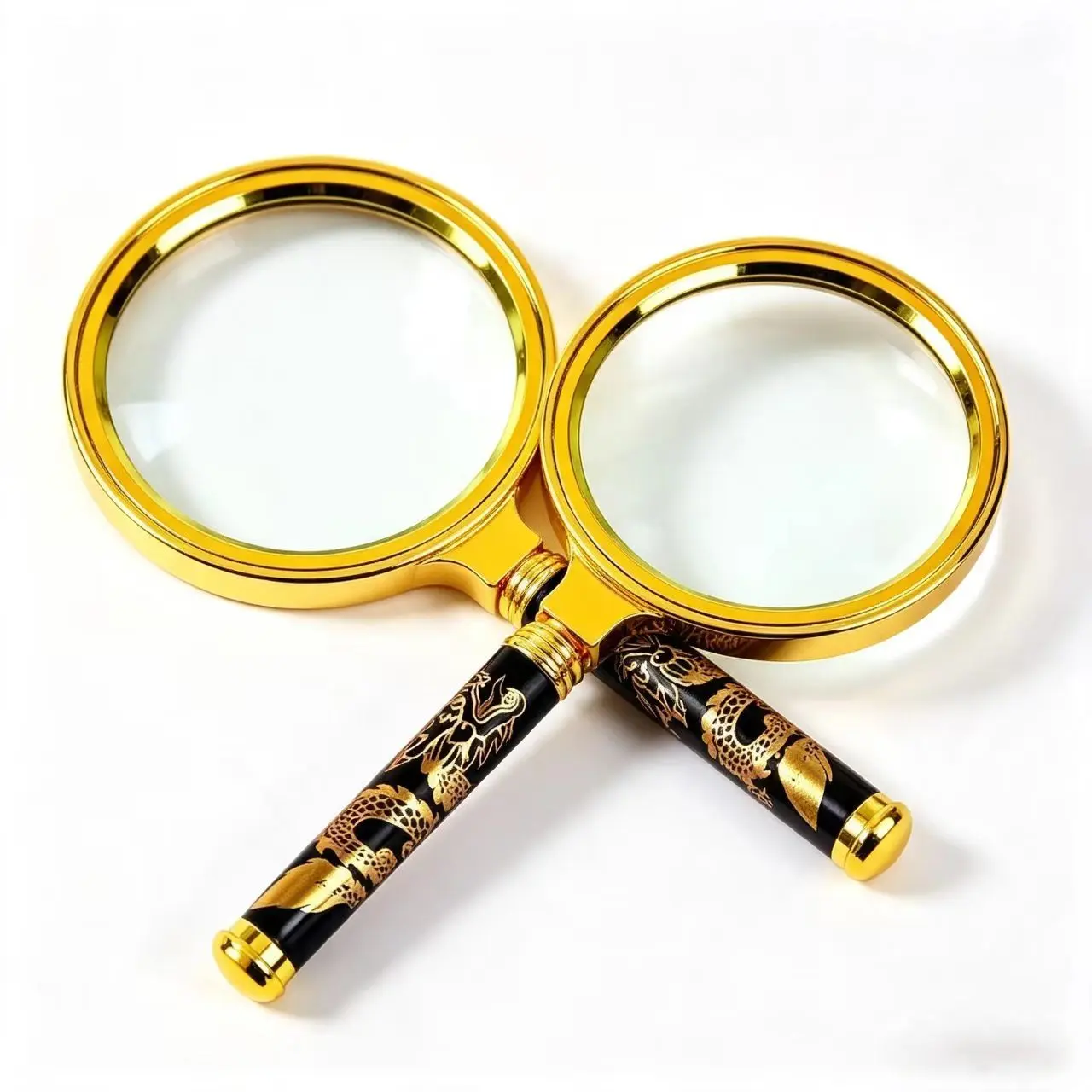 Vintage Handheld Magnifying Glass with Golden Metal Frame & Dragon Pattern Handle, High-Clarity Optical Tool for Reading & Coin Collecting, Festive Party Gift for Teens, 160X/180X Pack Exchange Dice