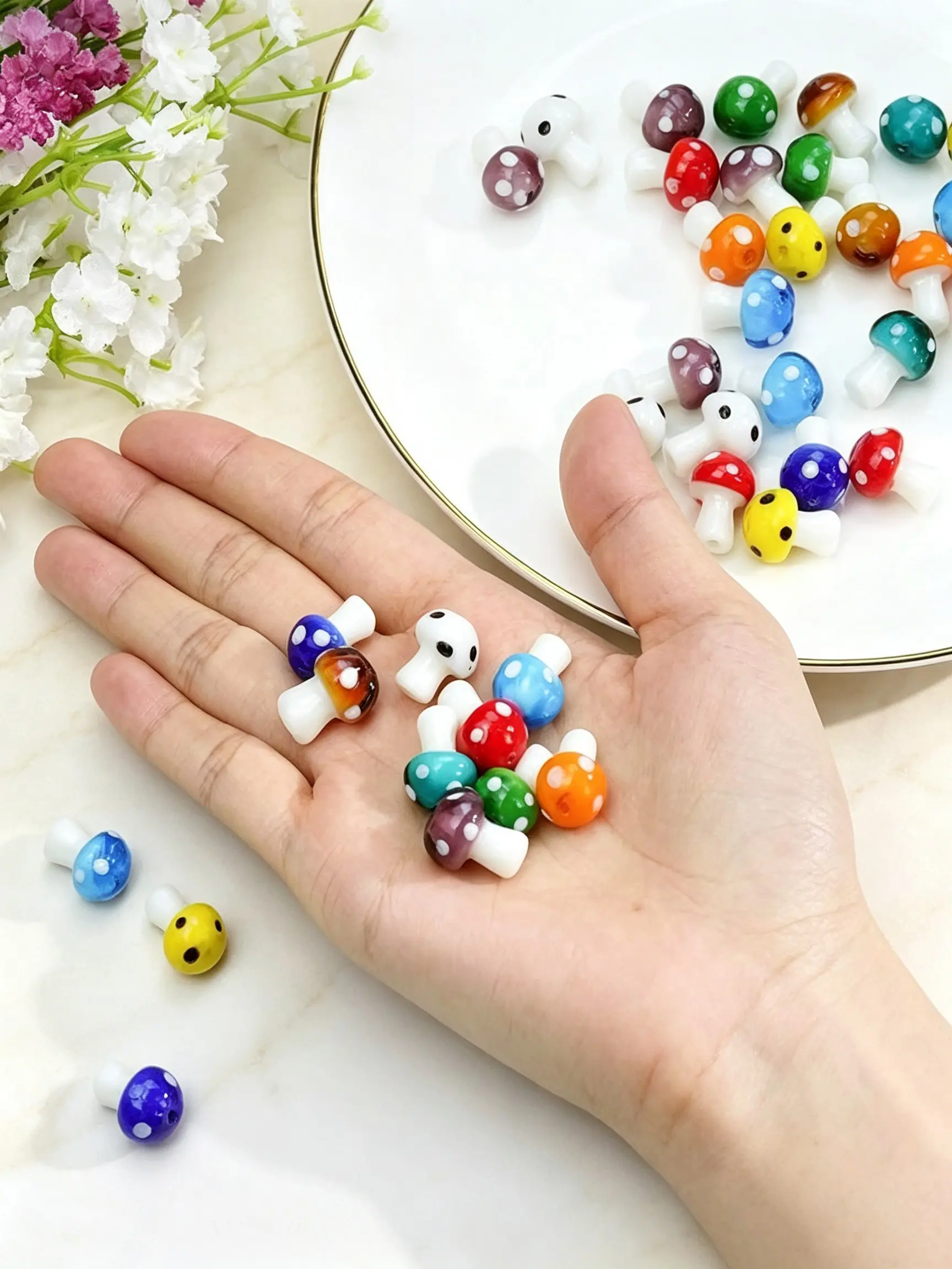 20pcs Colorful Polka Dot Glass Mushroom Beads, Mini Lampwork Spacer Beads for DIY Jewelry, Craft Supplies for Bracelets Necklaces Earrings