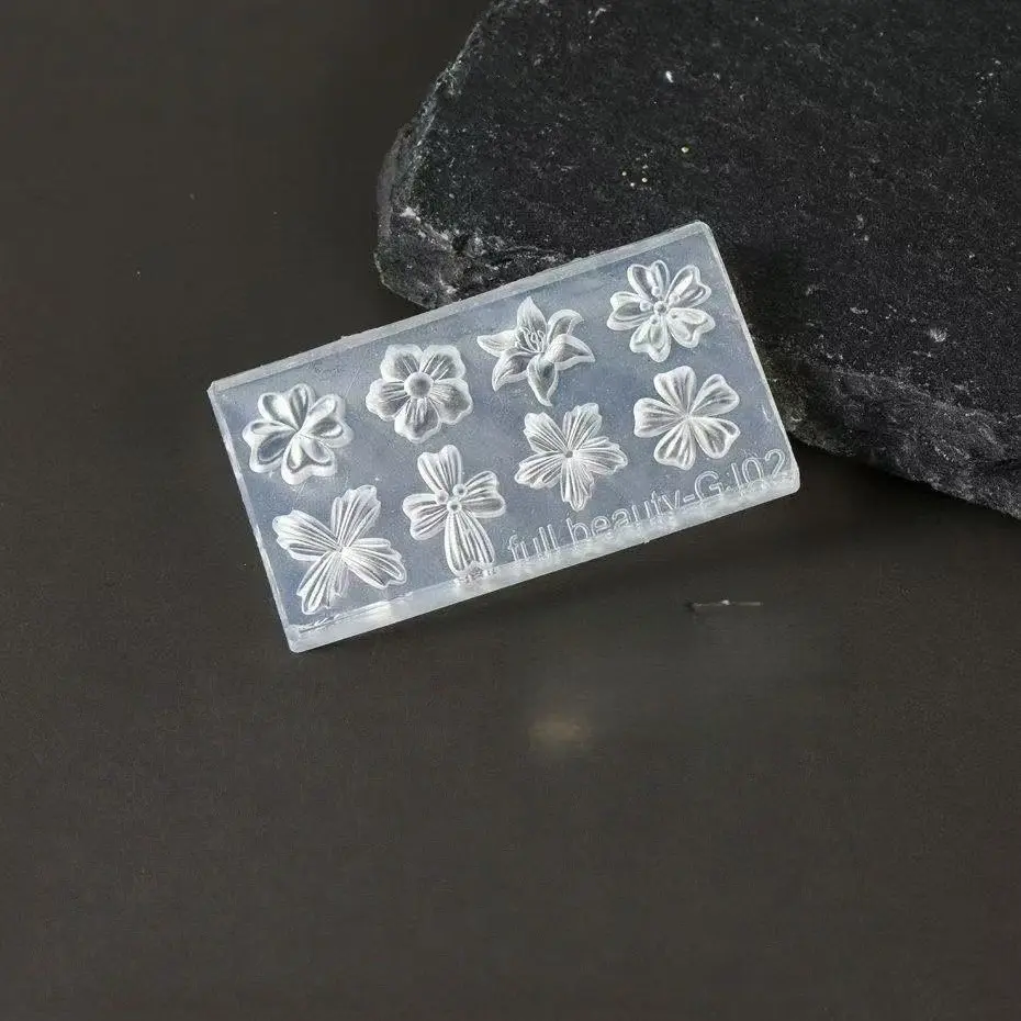 Silicone Nail Mold Flower Ice Lily Five-Petal Small Flower 3D Nail Art Accessory, Professional Nail Studio Specialized Mold