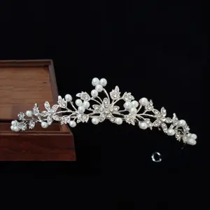 New Fashion Rhinestone Hair Hoop Beautiful Elegant Princess Crown Wedding Bridal Crystal Headwear Tiara Women Girl Hair Ornament