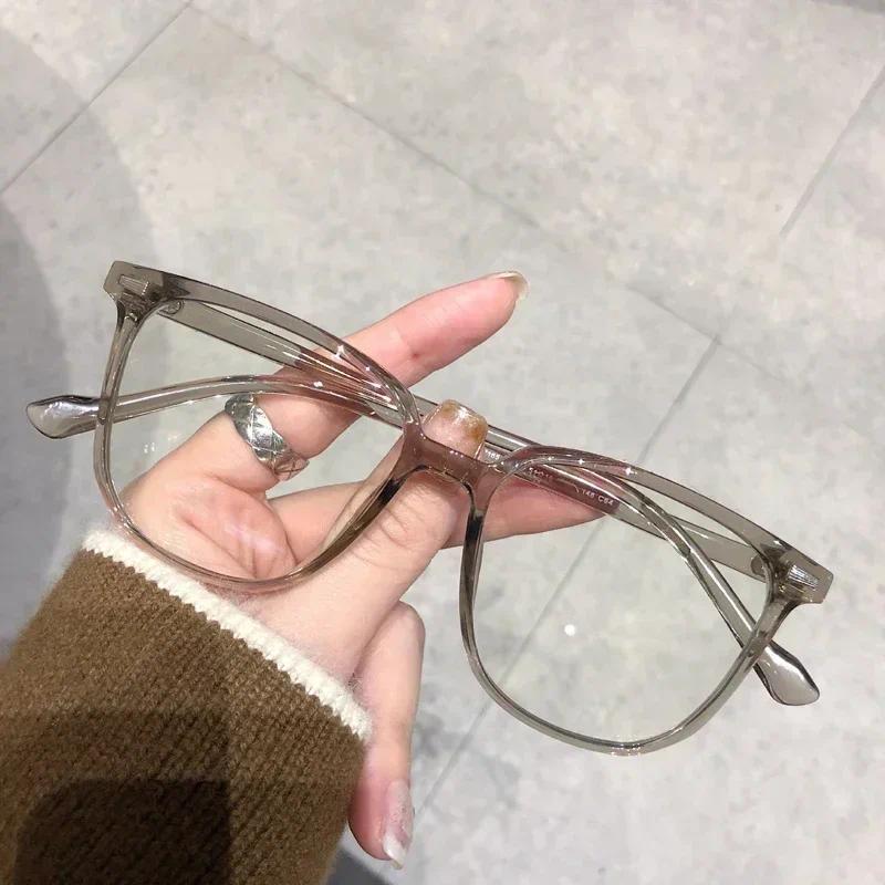 Anti Blue Light Ladies Square Myopia Glasses Ultralight Clear Transparent Computer Nearsighted Eyeglasses with Diopter 0 To -4.0