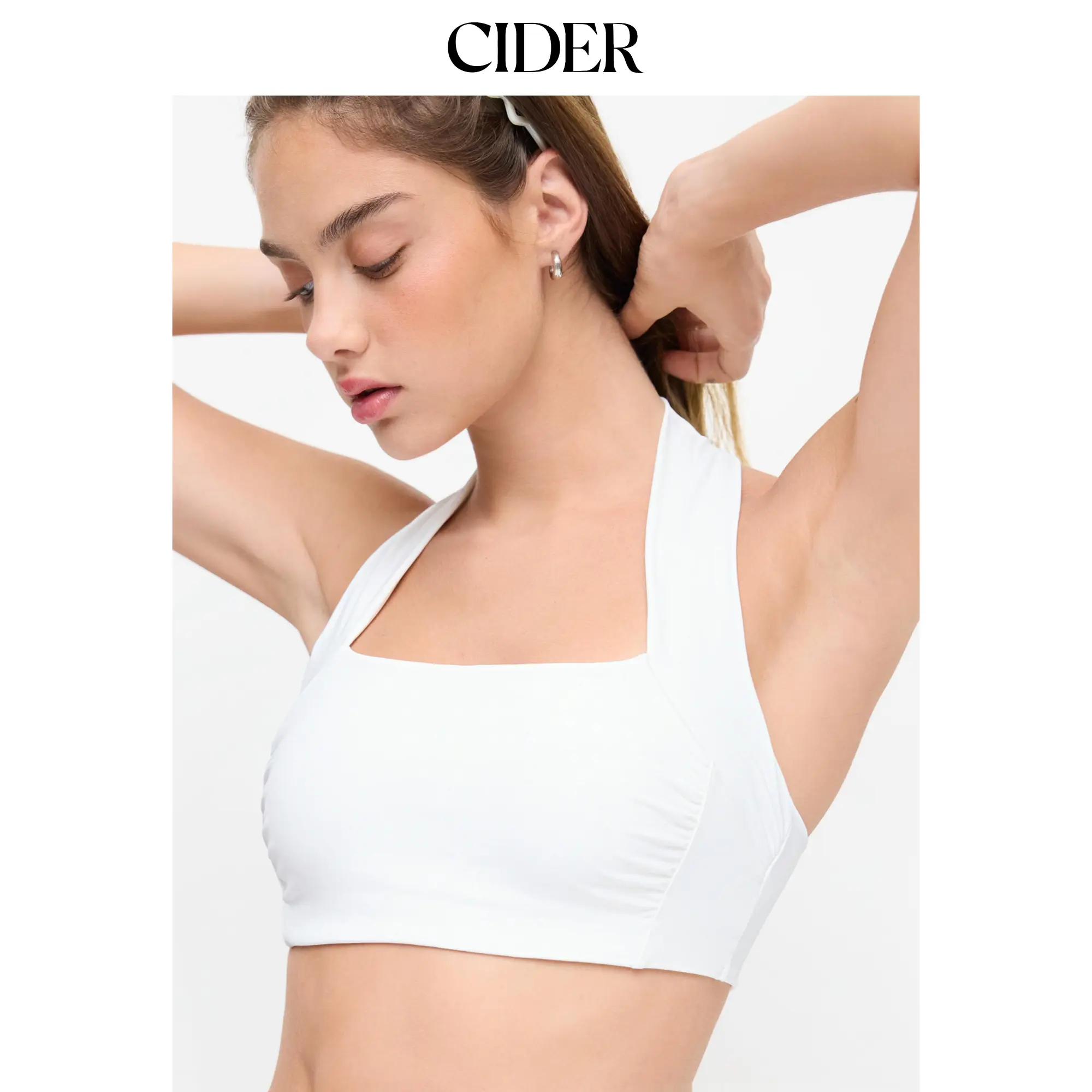 Cider Square Neck Solid Active Bra With Removable Padding