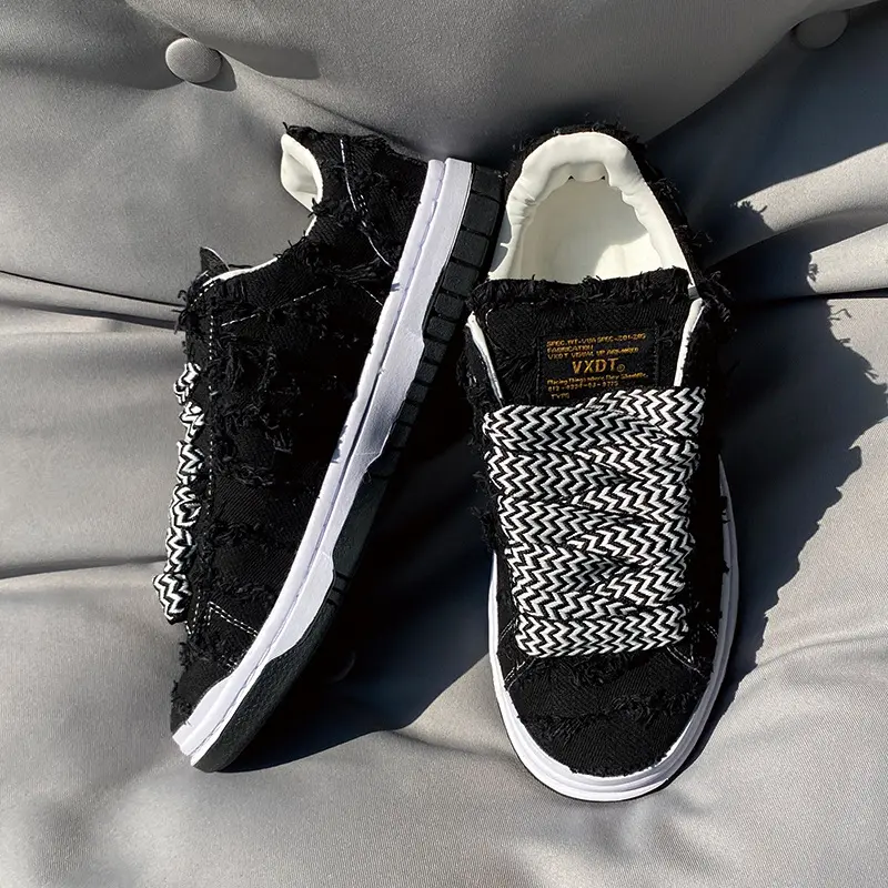 Unisex Casual Sneakers, Original Black Plaid Low-Top Distressed Shoes with Tassels, Lace-Up, Wear-Resistant, Extra Large Unisex Sizes, Direct from Putian Factory