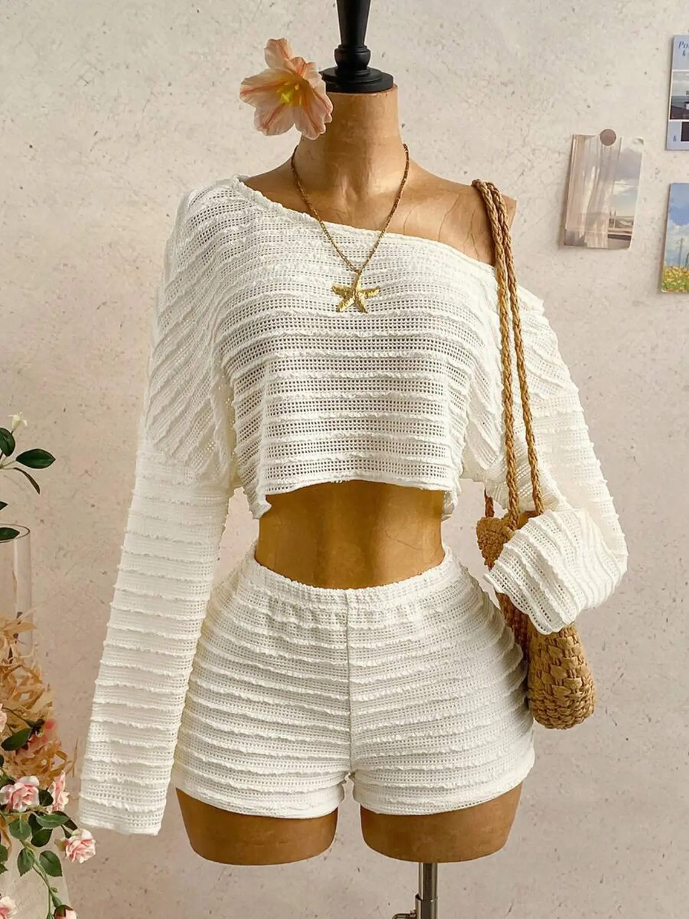 Women's 2-Piece Set, Hollow Out Solid Asymmetric Neck Long Sleeve Top and Elastic Waist Shorts, Perfect for Beach Vacation Daily Wear, Clothes