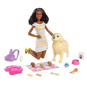 Barbie Doll & Pets Set, Blonde with Mommy Dog, 3 Newborn Puppies with Color-Change Feature & Pet Accessories