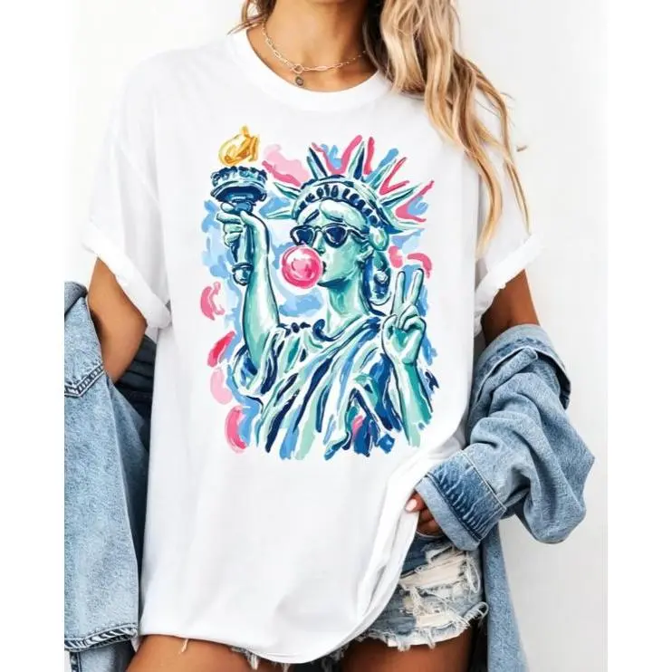 Preppy Statue of Liberty Blowing Bubble Gum T-Shirt, 4Th of July Shirts, 250Th Anniversary Shirt, Independence Day Tee Shirt