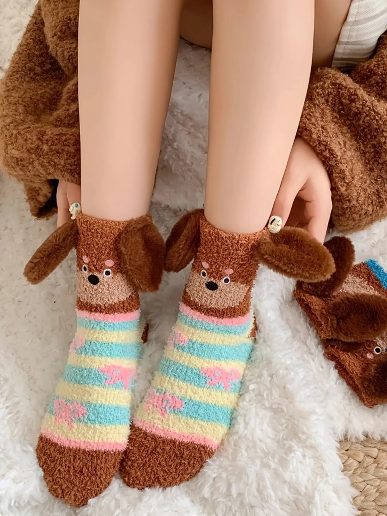 Thick Winter Cartoon Dog Ankle Socks, Cute Large Ear Design, Warm & Cozy, Non-Shedding, Unisex Fashion, Daily Wear, Sleepwear
