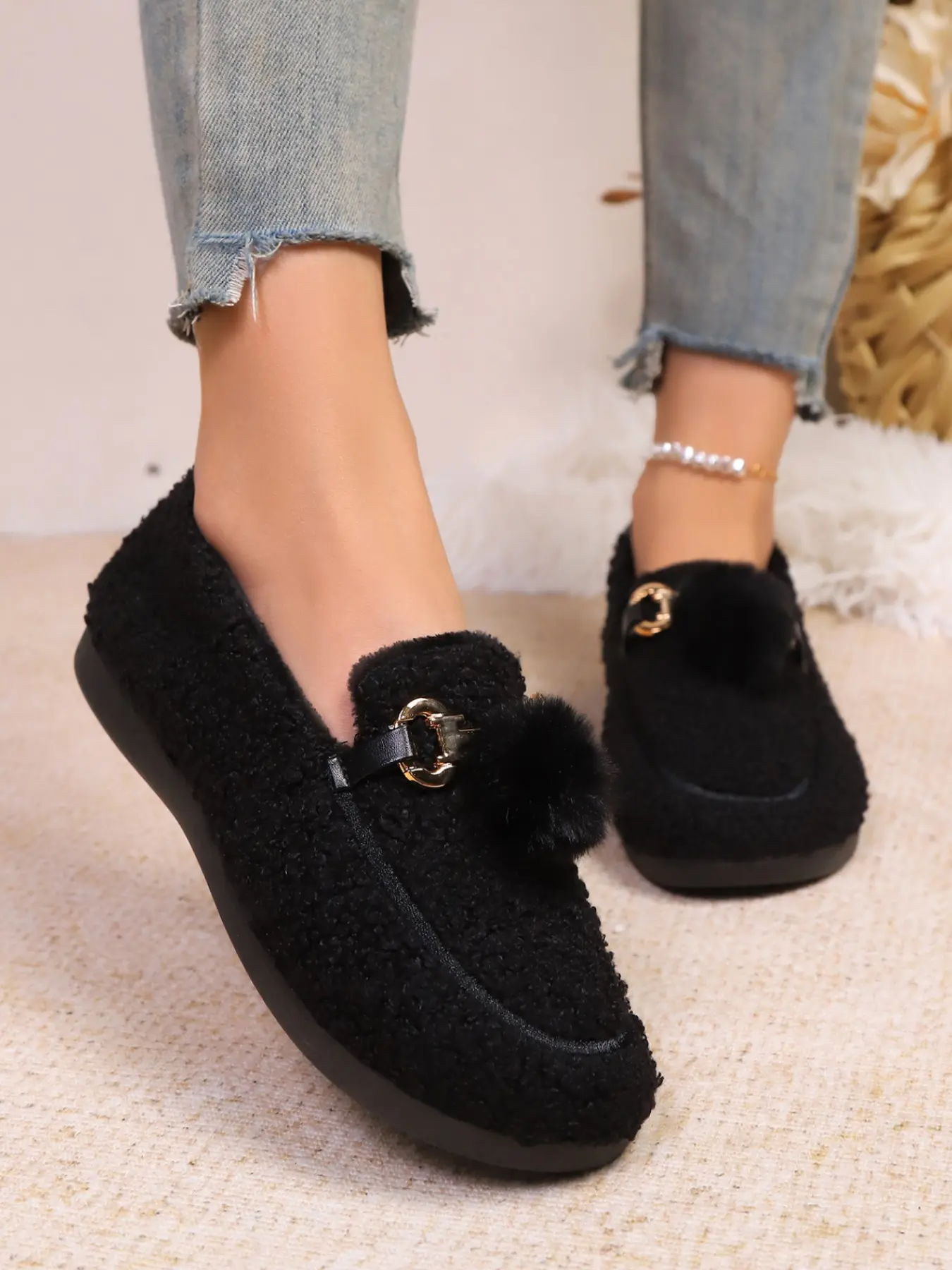 Women's Teddy Bear Fur Beanies Shoes, Warm Latch Hook Design, Slip-On Footwear, All Seasons, Fashionable & Comfortable