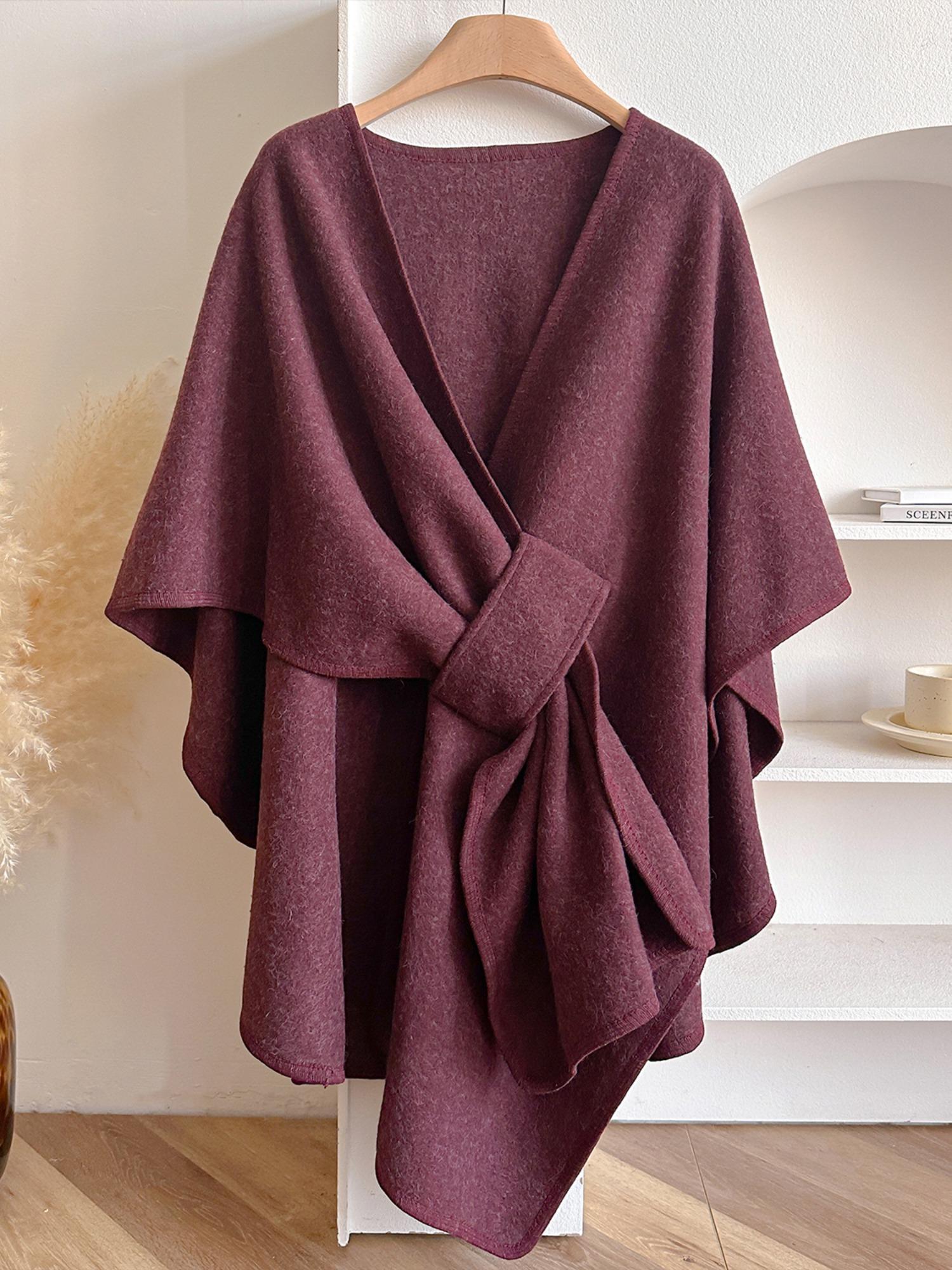 Women's Keyhole Detail Cape Shawl, Casual Elegant Wrap Shawl for Daily Wear, Fashion Accessories for Women & Girls, Trendy Solid Shawl