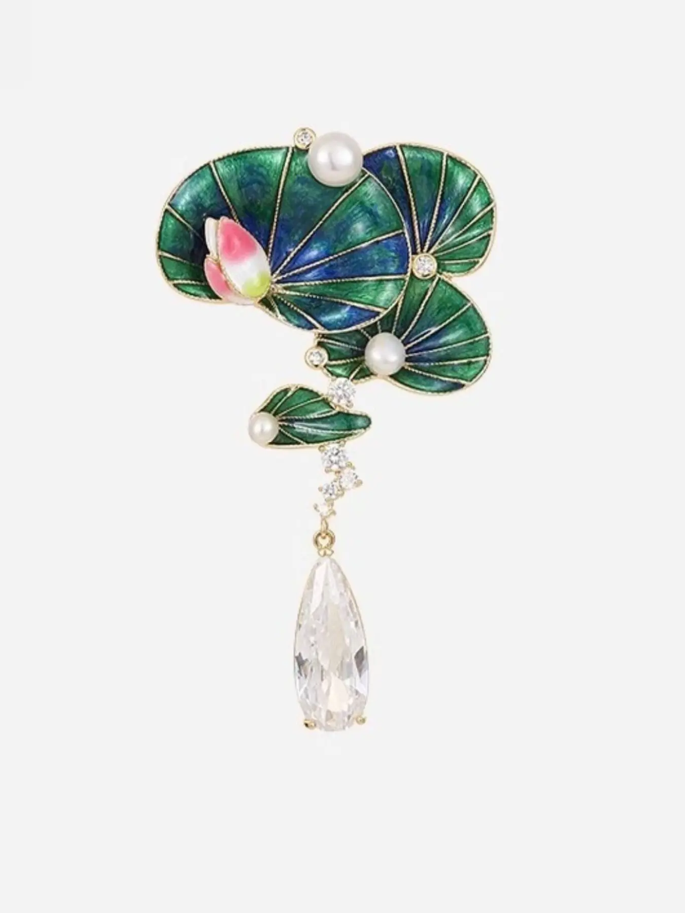 Lucky Lotus Pearl Brooch Pin for Women, Elegant Chinese Oriental Floral Jewelry, Vintage Lapel Accessory for Blazer, Dress & Qipao
