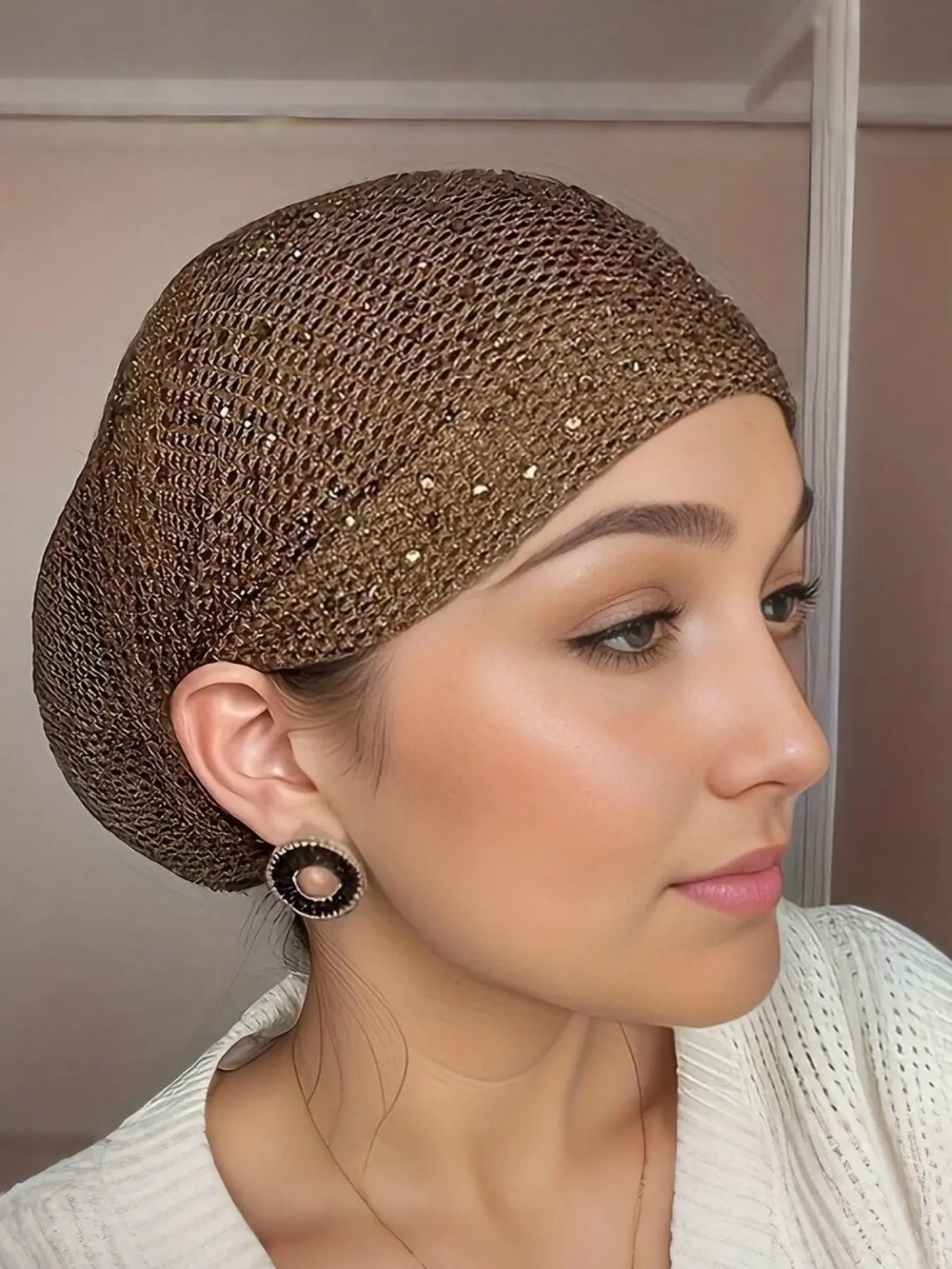 Elegant Plain Knit Beret Hat for Women, Rhinestone Embellished Stretch Headband, Fashionable Mother Hair Cover, Casual Fitted Style, Flexible Fit Hat