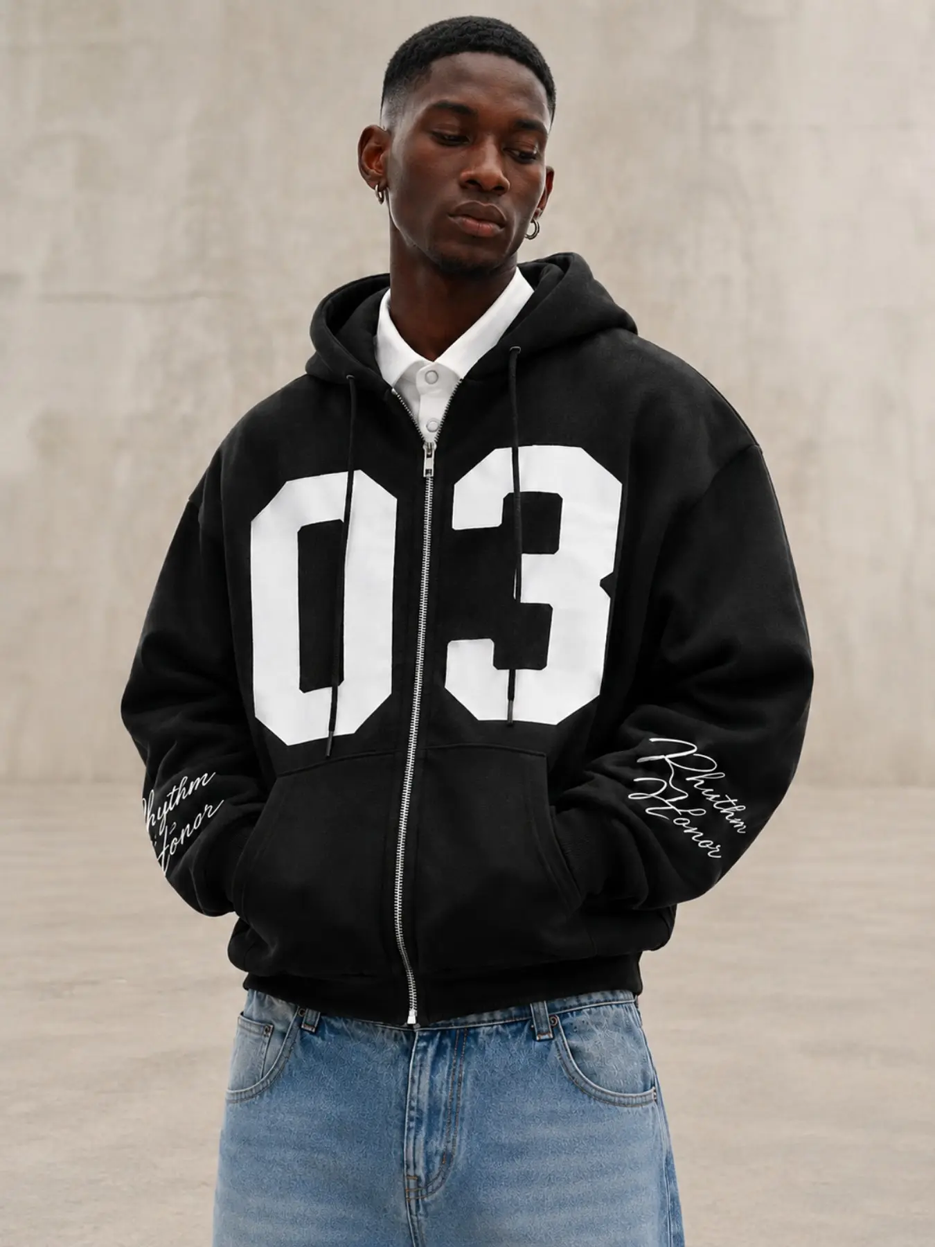 American Vintage Sporty Zipper Hoodie, Base with Bold '03' Print, Loose Fit, Metal Zipper, Fall & Winter Streetwear